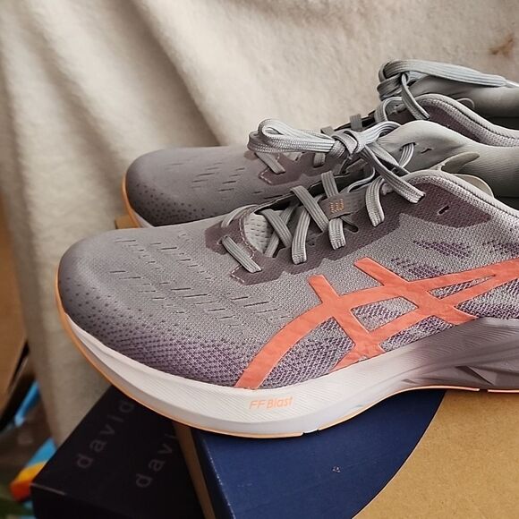 Asics dynablast 3 size 11.5 perfect New condition - Picture 4 of 7